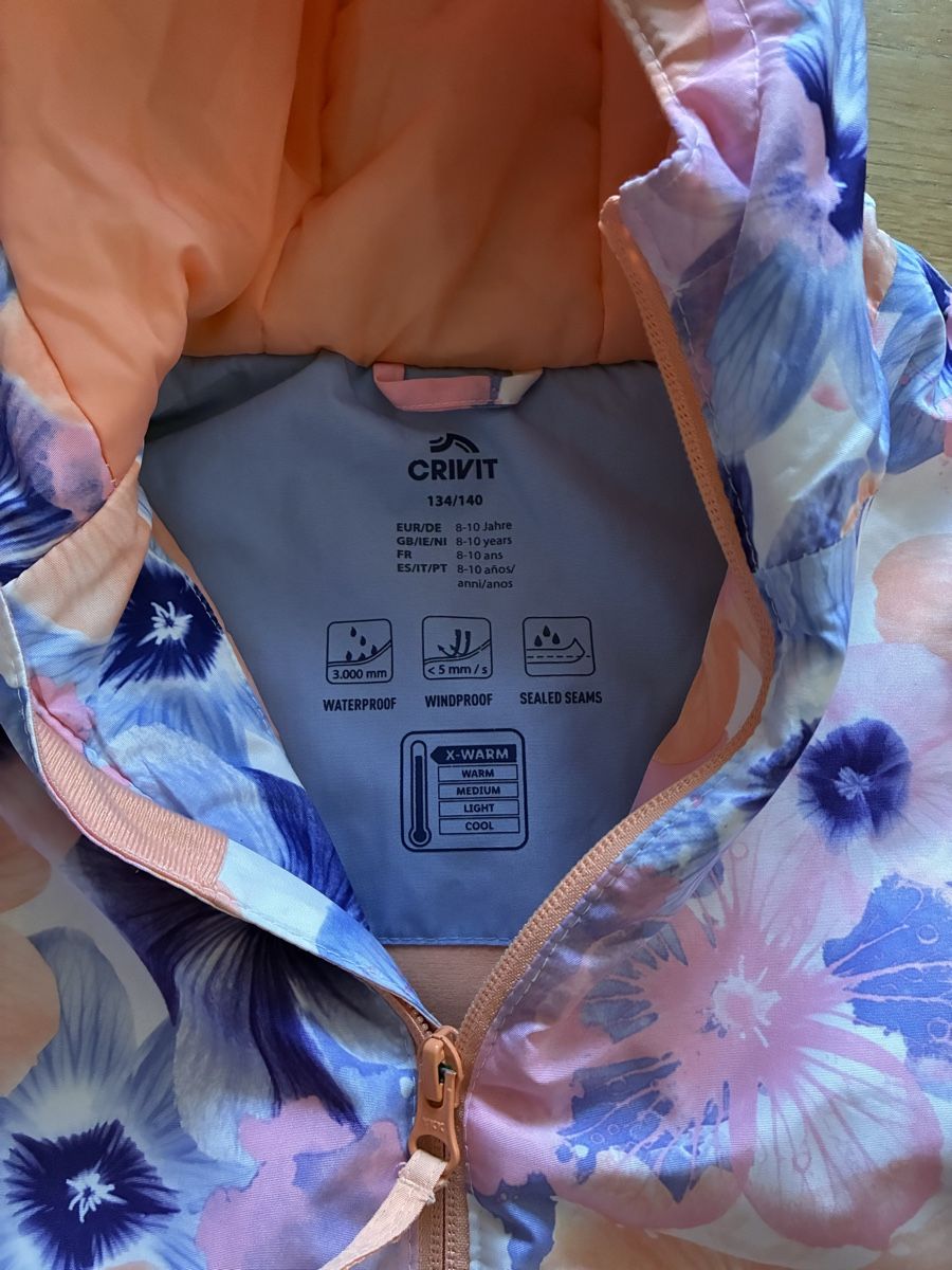 Giacche & Cappotti: Schönes Winterjacke Gr. 134/140 – Usato da richterswil venduto da lunamarie001 2