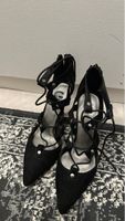 Elegante Guess Schnürpumps, Grösse 39, schwarz, neuwertig