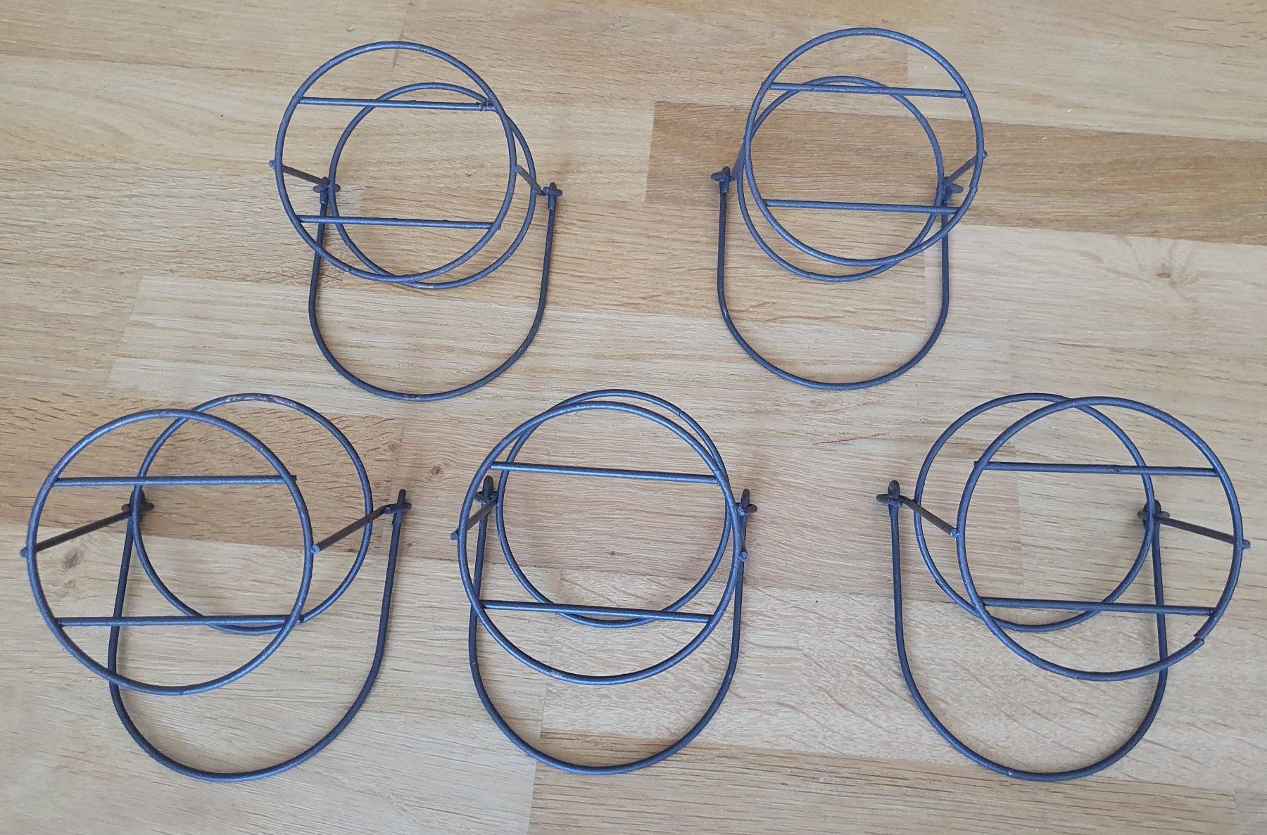 Altro in Decorazioni & Accessori: Lot de supports en métal – Usato da Court venduto da Jovi2 2