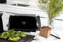 Schweizer Firma Novissa Novis Toaster T4 schwarz