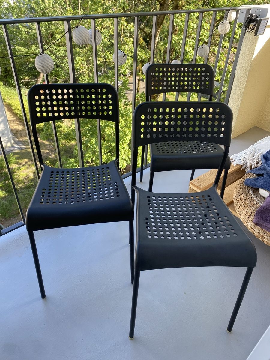 Ikea Chaises: Chaises IKEA noires  – D'occasion à Biel/Bienne par Zoeutgr 1