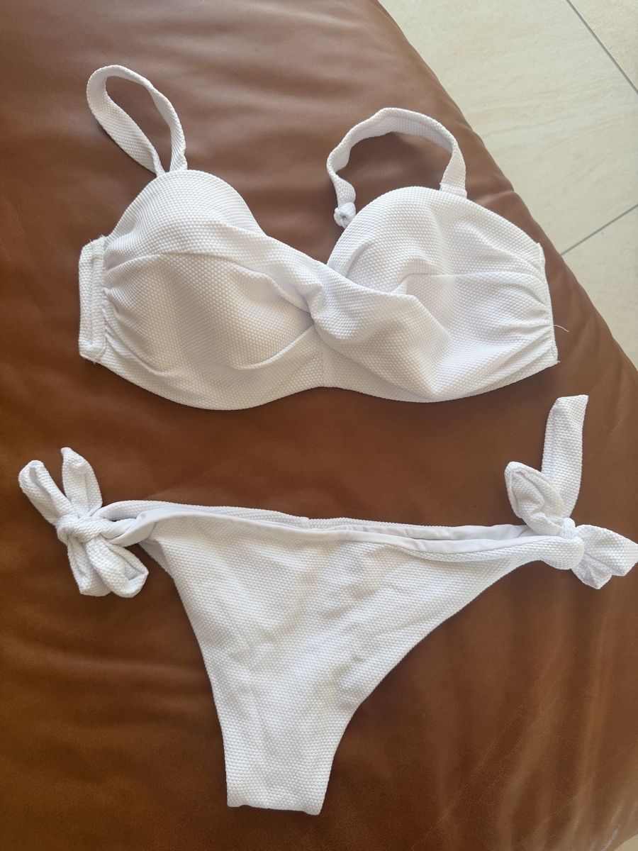 Calzedonia Badekleider & Bikinis: Bikini Calzedonia weiss Grösse M Neu!!! – Neu (gemäss Beschreibung) aus Niederwil AG von Lucaccino 1