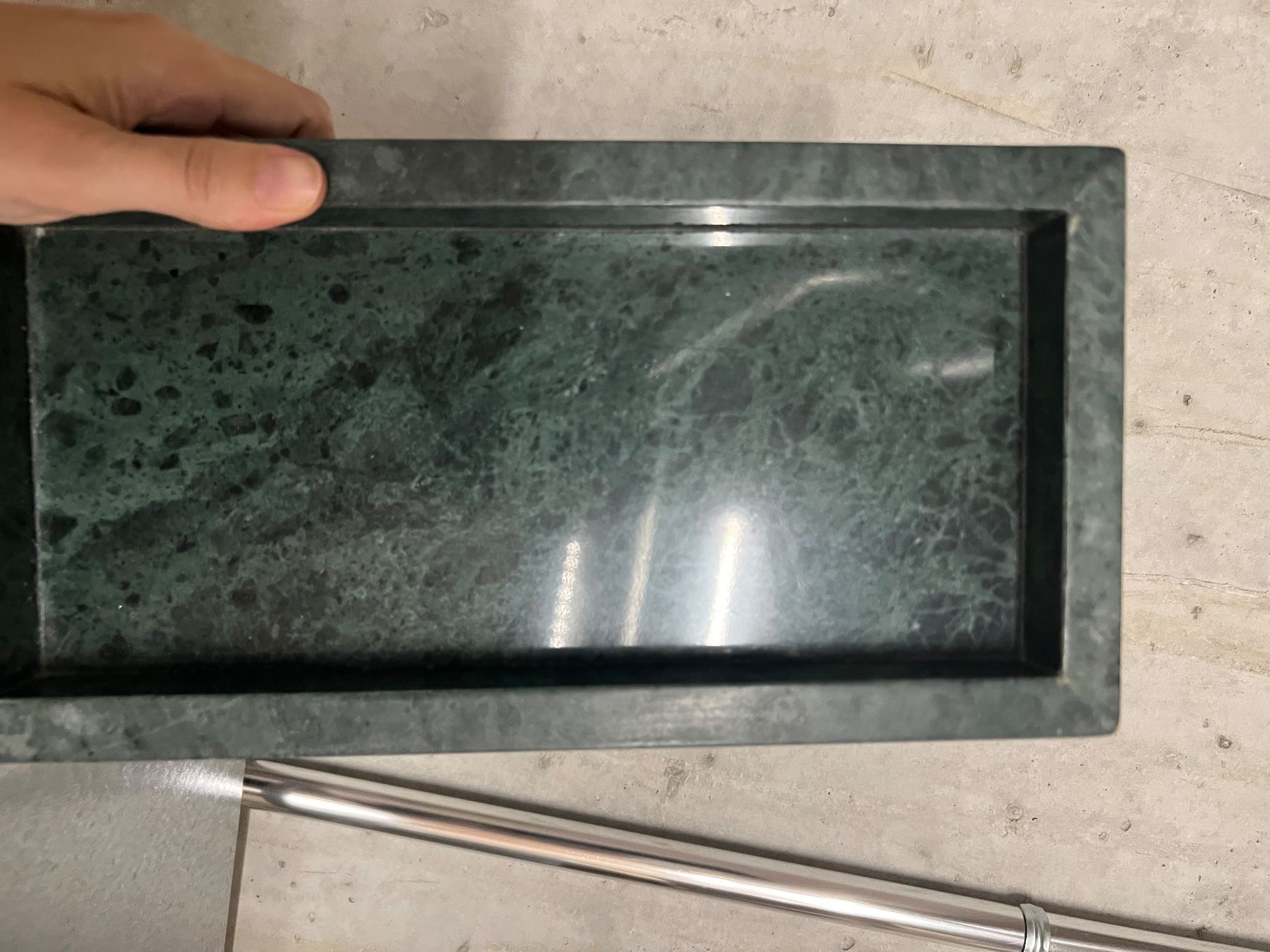 H&M Piatti di portata: Marmor tablet – Usato da Zürich venduto da ozlemmat 1