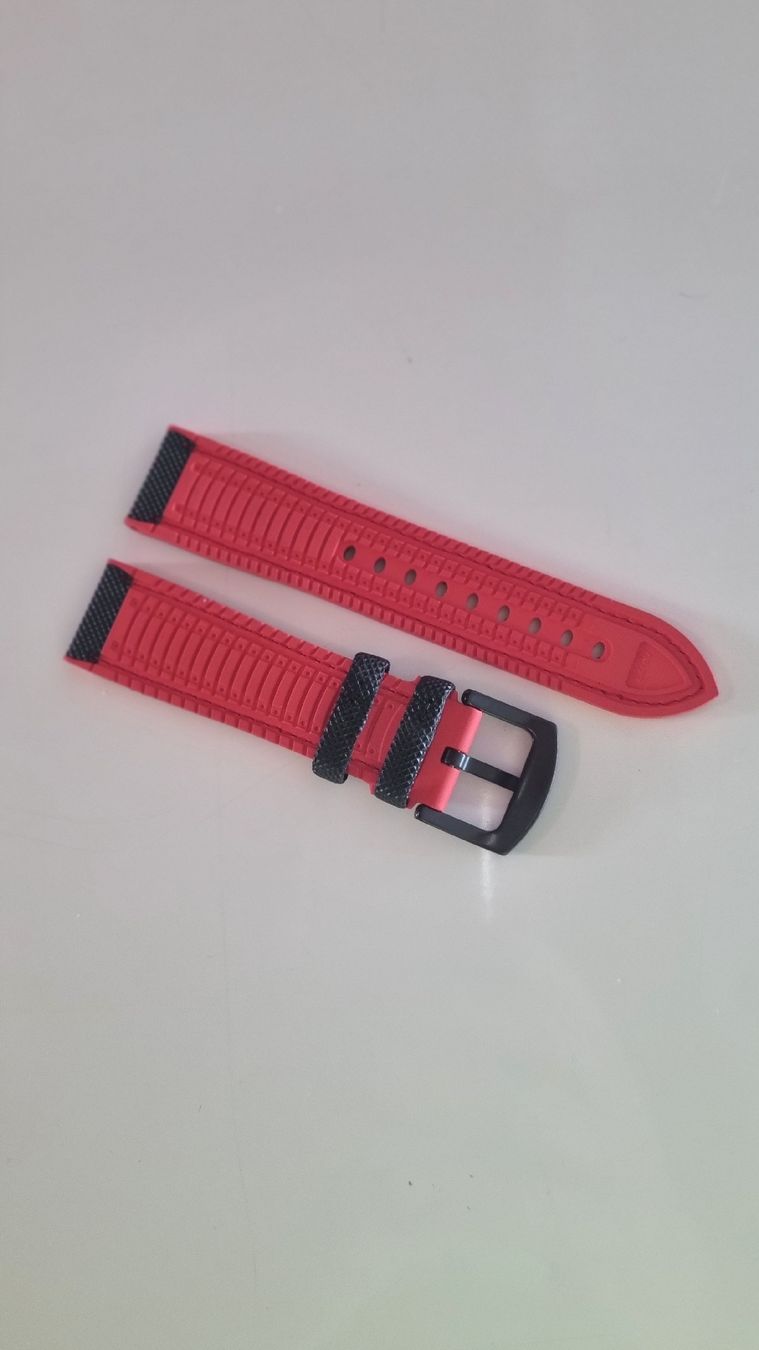 Bracciali & Braccialetti: Cinturino originale HMN rosso – Nuovo (secondo la descrizione) da Biasca venduto da Siosmart