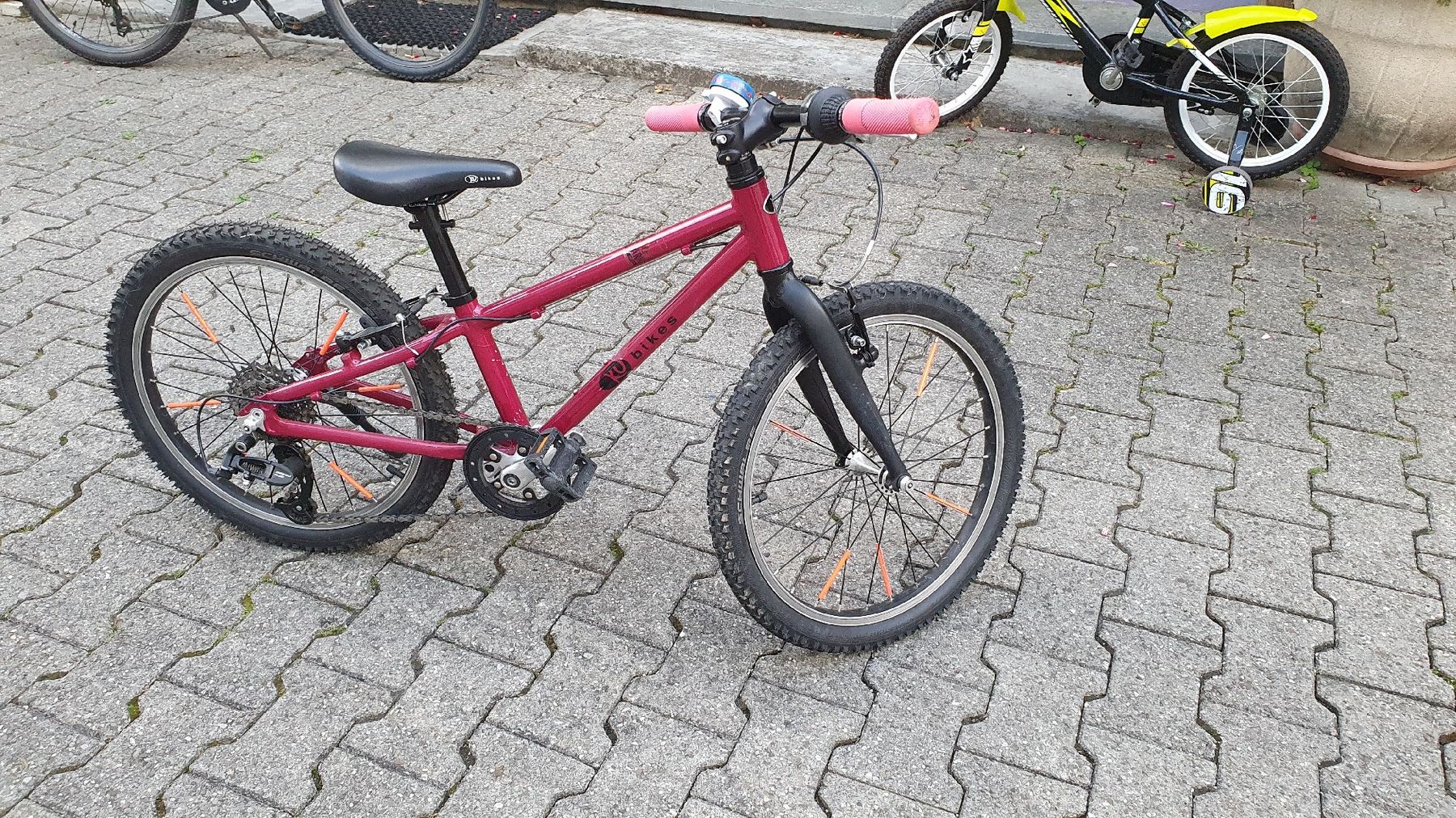 Vélos: Kinderfahrrad. Velo 20 Zoll – D'occasion à Lengnau BE par Yaunel 6