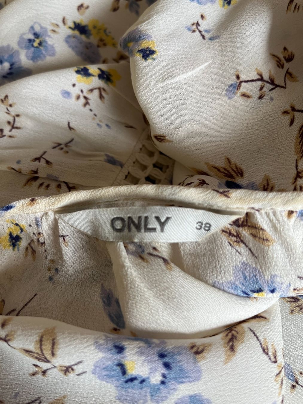 Only Vestiti: Robe bohème ONLY 38 – Usato da Seiry venduto da vanille08 8