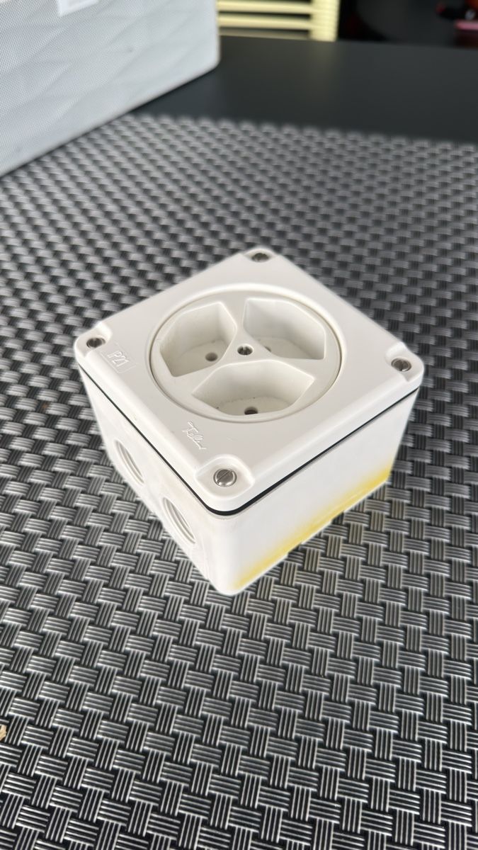 Feller Stecker: NAP 3xT13 Steckdose Feller – Gebraucht aus Wolfwil von Poulet60 1