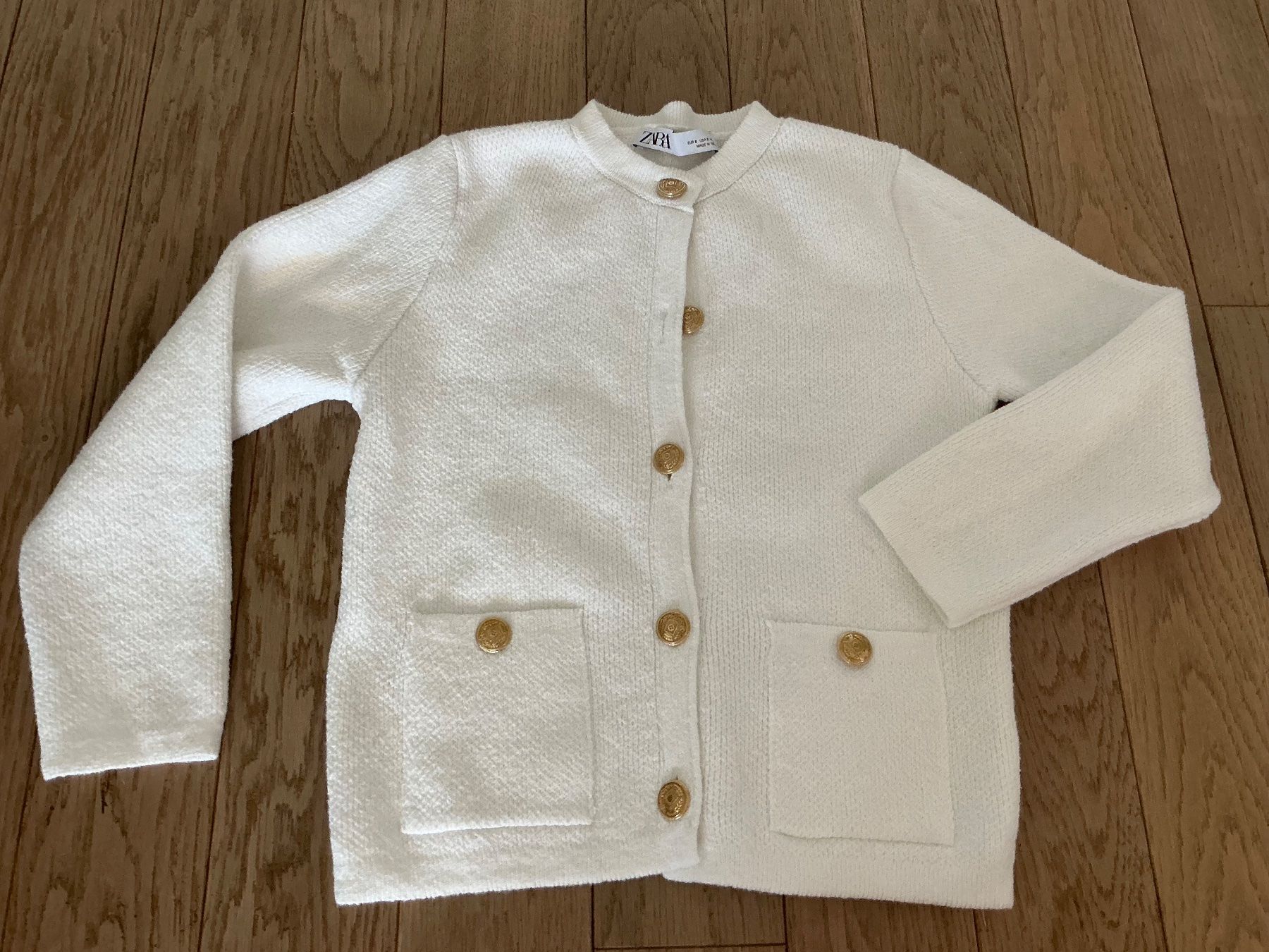 Zara Jacken: Strickjacke Gr. XSZara – Gebraucht aus Wiesendangen von gefion99