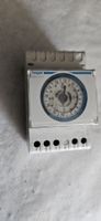 Schaltuhr Hager EH 111 analog Tageszeitschaltuhr 
