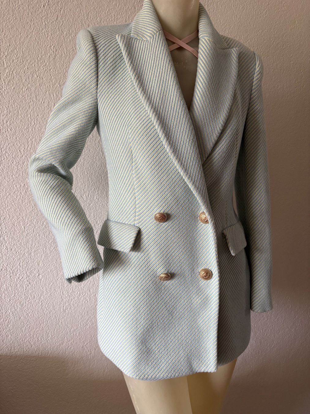 Zara Jacken: ZARA Blazer XS – Gebraucht aus Niederbipp von blu_jw7r