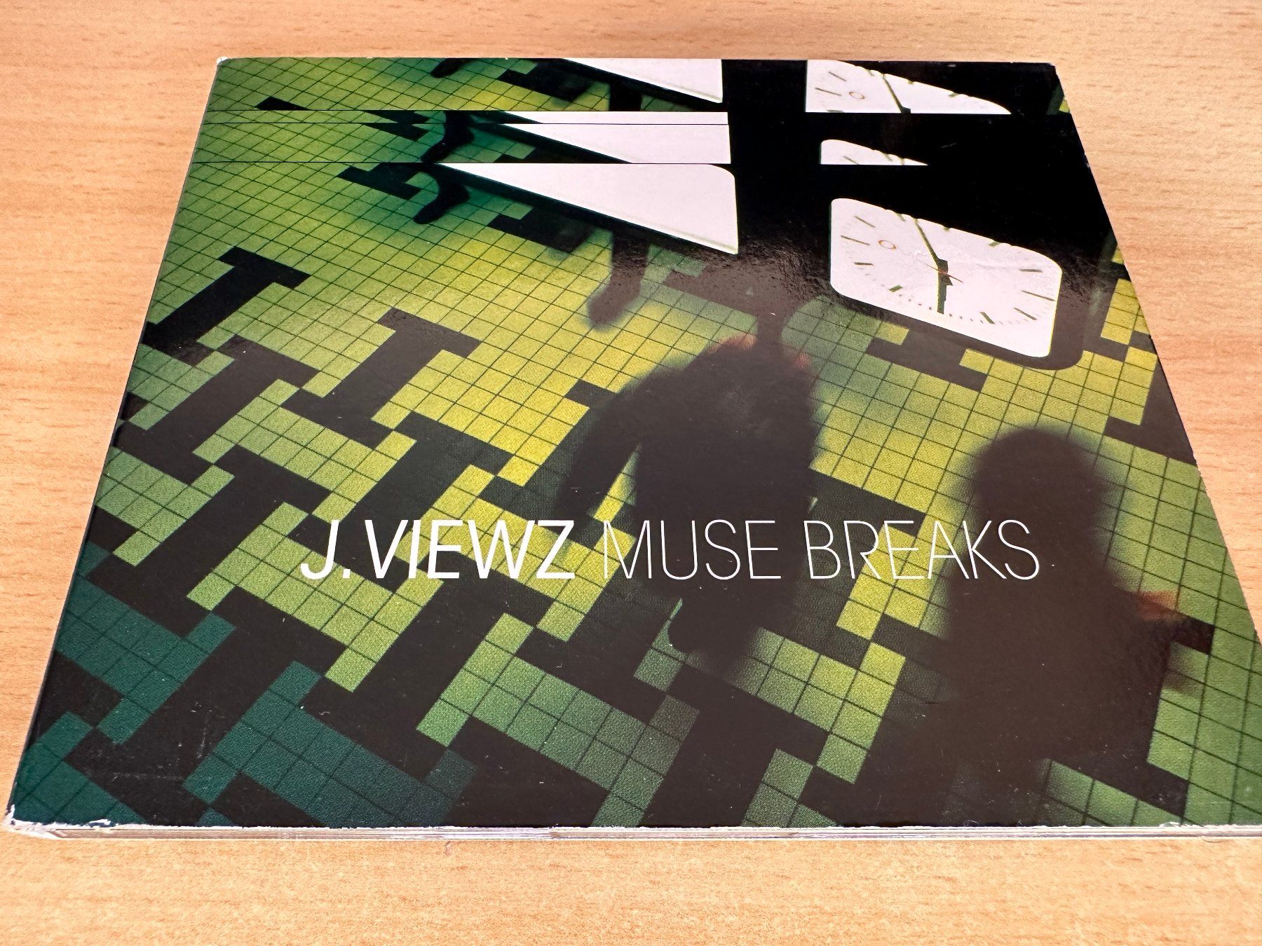 CD: J.Viewz – Muse Breaks – Usato da Rikon im Tösstal venduto da Alpenmutz