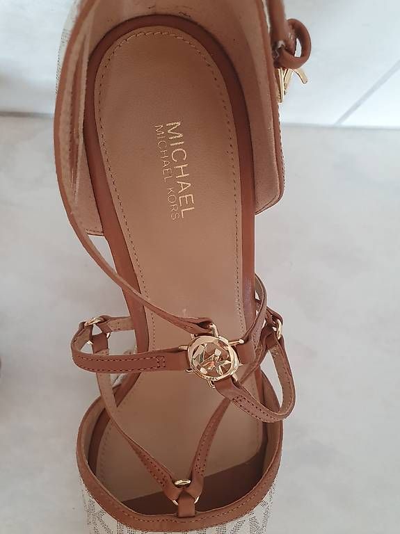 Michael Kors Damenschuhe: High Heels Michael Kors Gr. 41 – Gebraucht aus Zetzwil von Sushine 4