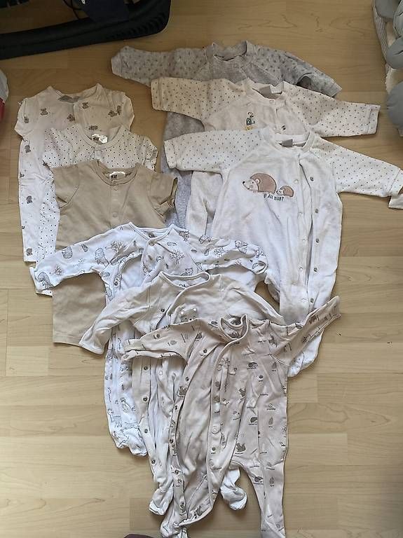 Lotti di vestiti: Kleiderpacket Gr. 62 – Usato da Winden venduto da lar_dy92