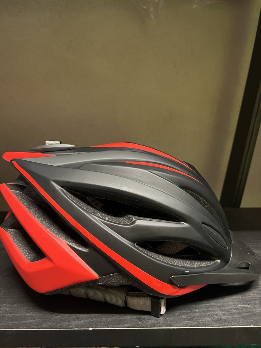 Decathlon Lotti di vestiti: B'Twin cycling set helmet jacket and gloves used – Nuovo (secondo la descrizione) da Basel venduto da luc_8ghp 2