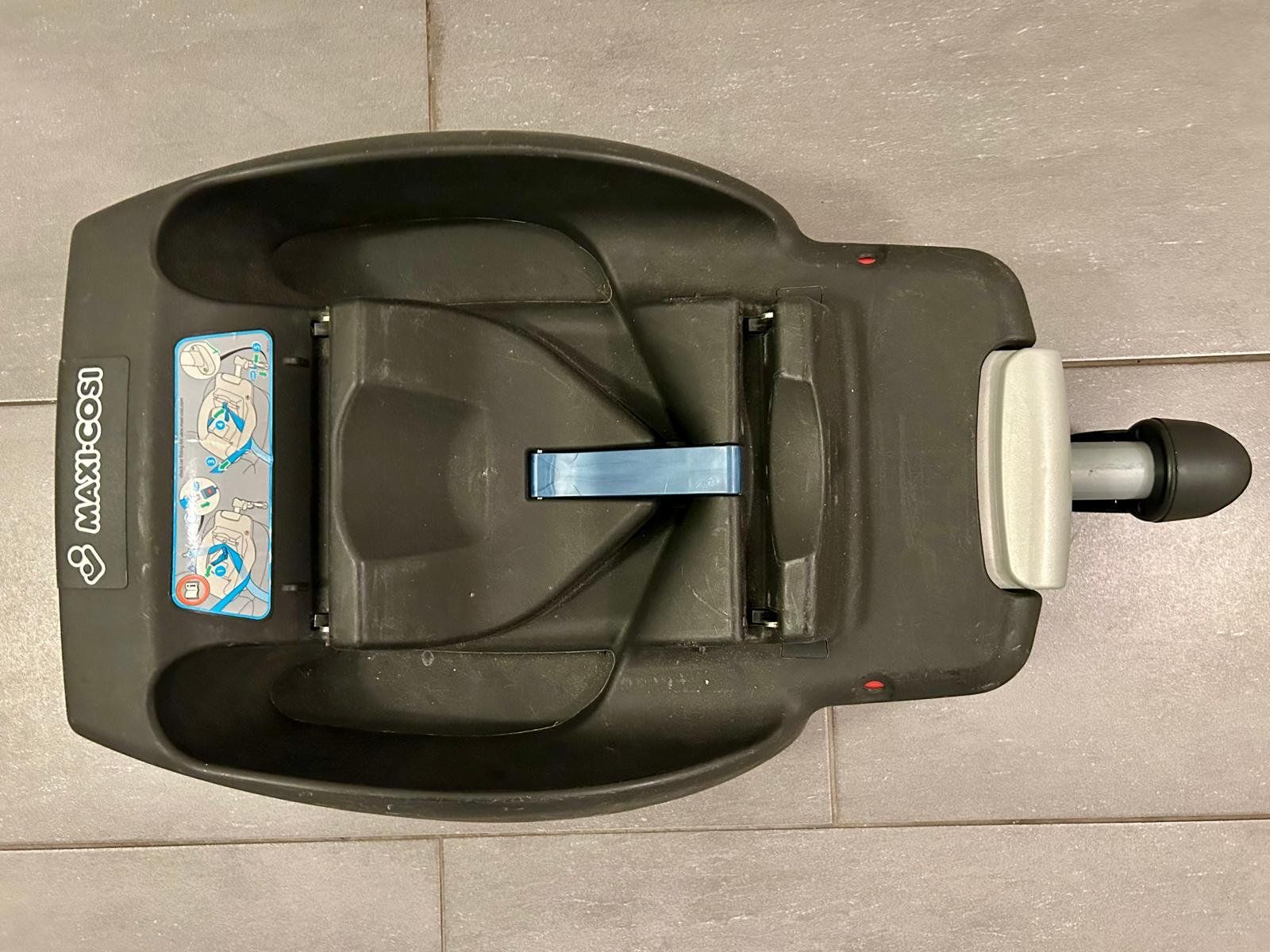 Maxi-Cosi Seggiolini per auto: Maxi-Cosi EasyBase 2 Kindersitz Basis gebraucht – Usato da Stettlen venduto da cvbe 1