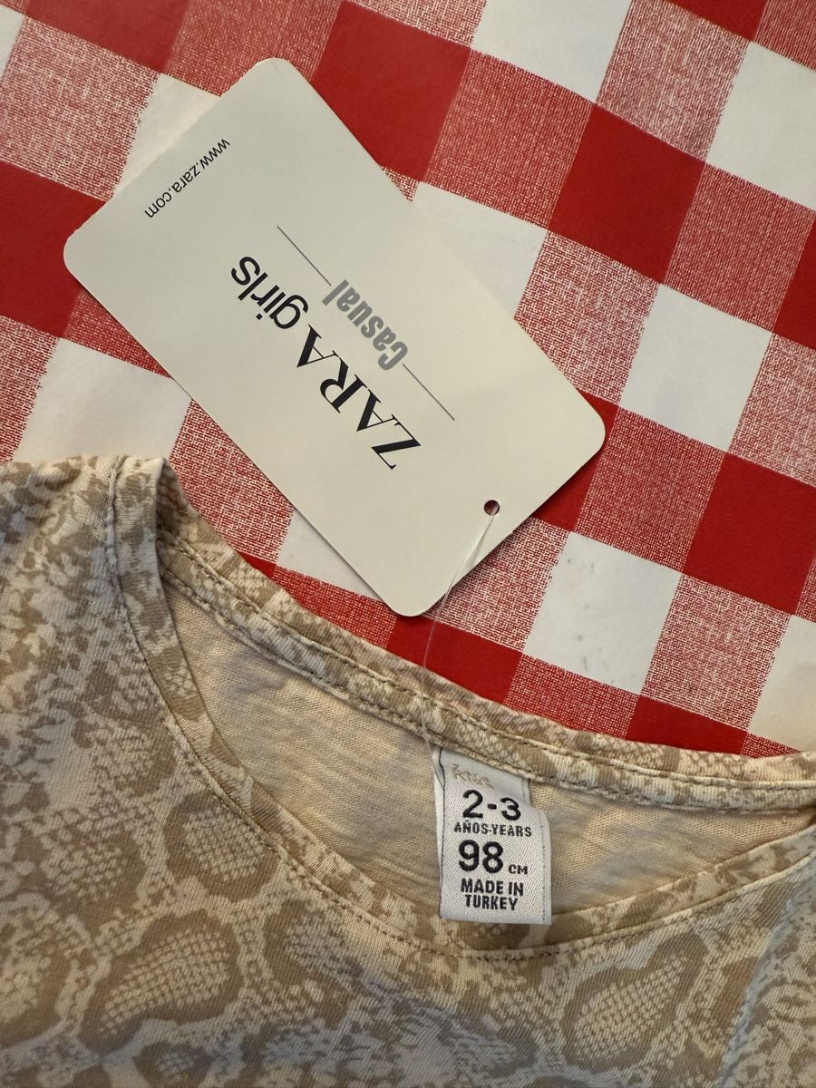 Zara Camicette, T-shirt & Top: Zara Mädchen Tshirt Gr 2-3/98 – Nuovo e nell'imballaggio originale da Zürich venduto da Gross9 2
