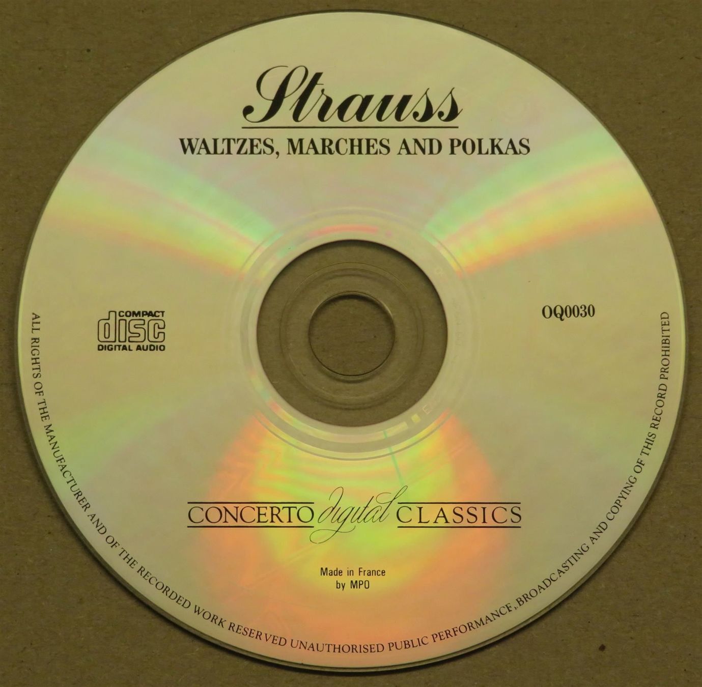 CD: CD: Strauss - Walzer, Märsche, Polkas – Usato da Oberriet SG venduto da Manick 2