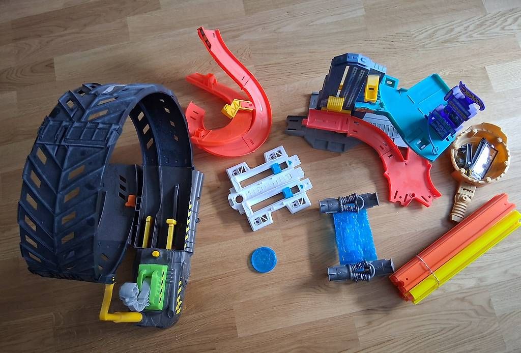Spielzeuge: HOT WHEELS Bahn  – Gebraucht aus Luzern von borschtel 1