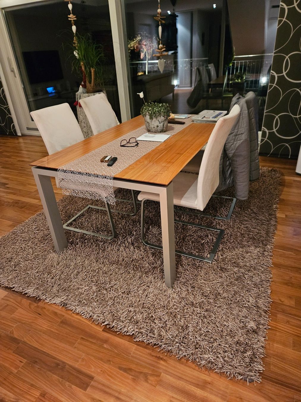 Pfister Tappeti: Hochfloorteppich 200 x 250 cm – Usato da Boppelsen venduto da Ptheler 1