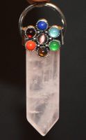 Anhänger L-9225 – Rosa Quarz mit 7 Chakra 63X22mm