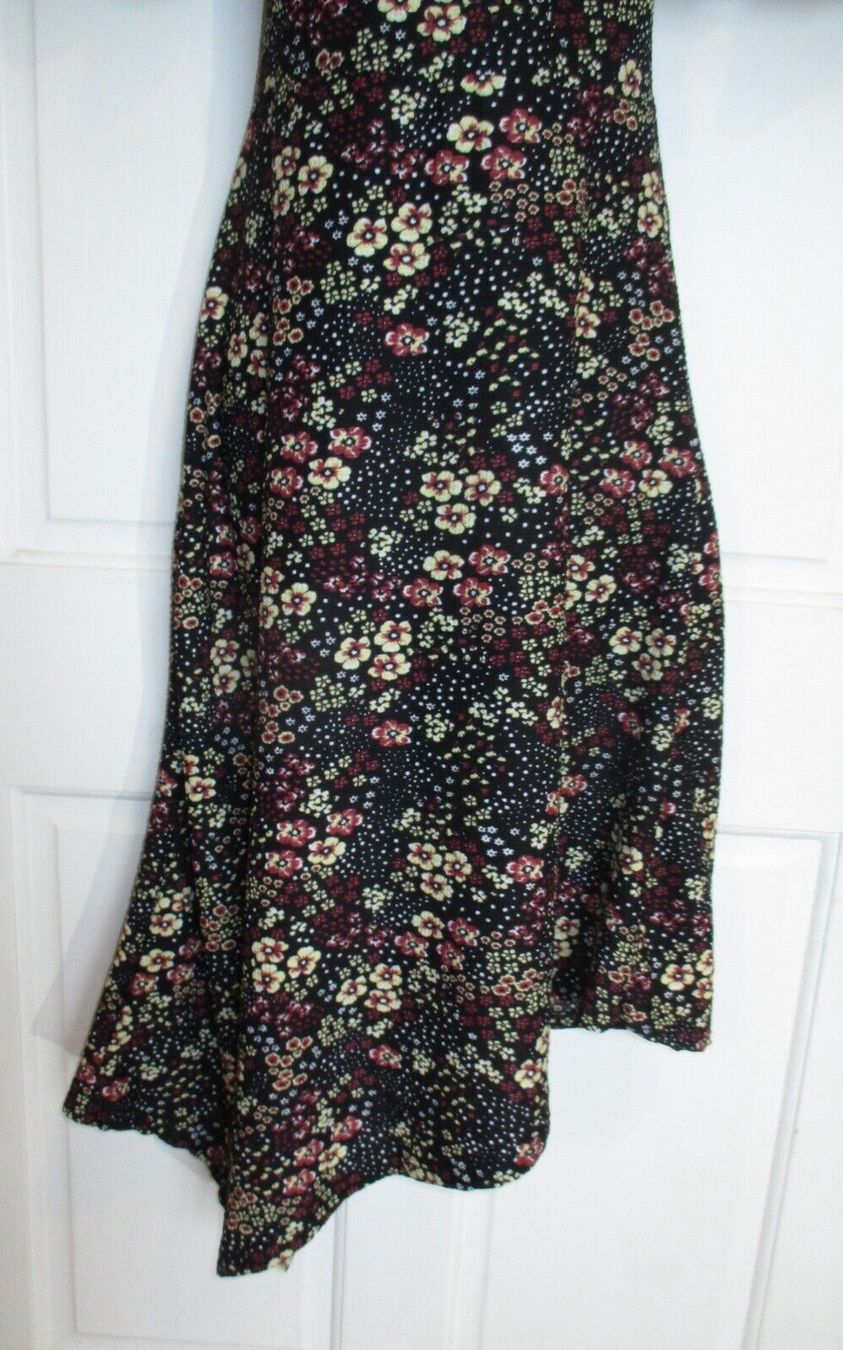 Vestiti: Floral dress Size EU 40 – Nuovo (secondo la descrizione) da Zürich venduto da ewat 4