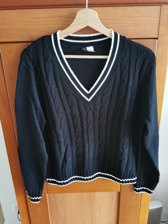 Schwarzer Strickpullover Grösse M, H&M