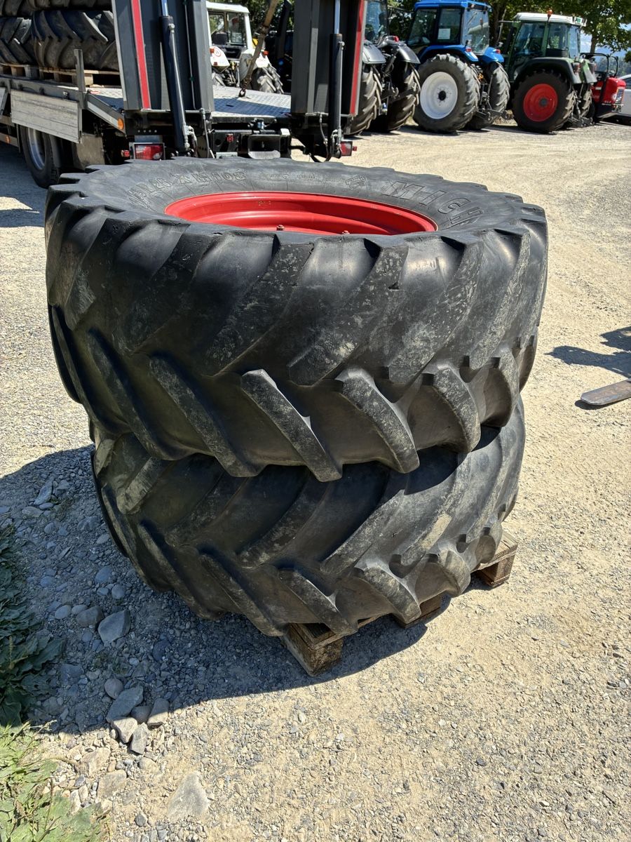 Fendt Tracteurs: Fendt Radsatz (Michelin ) – D'occasion à Lanzenhäusern par motor01 1