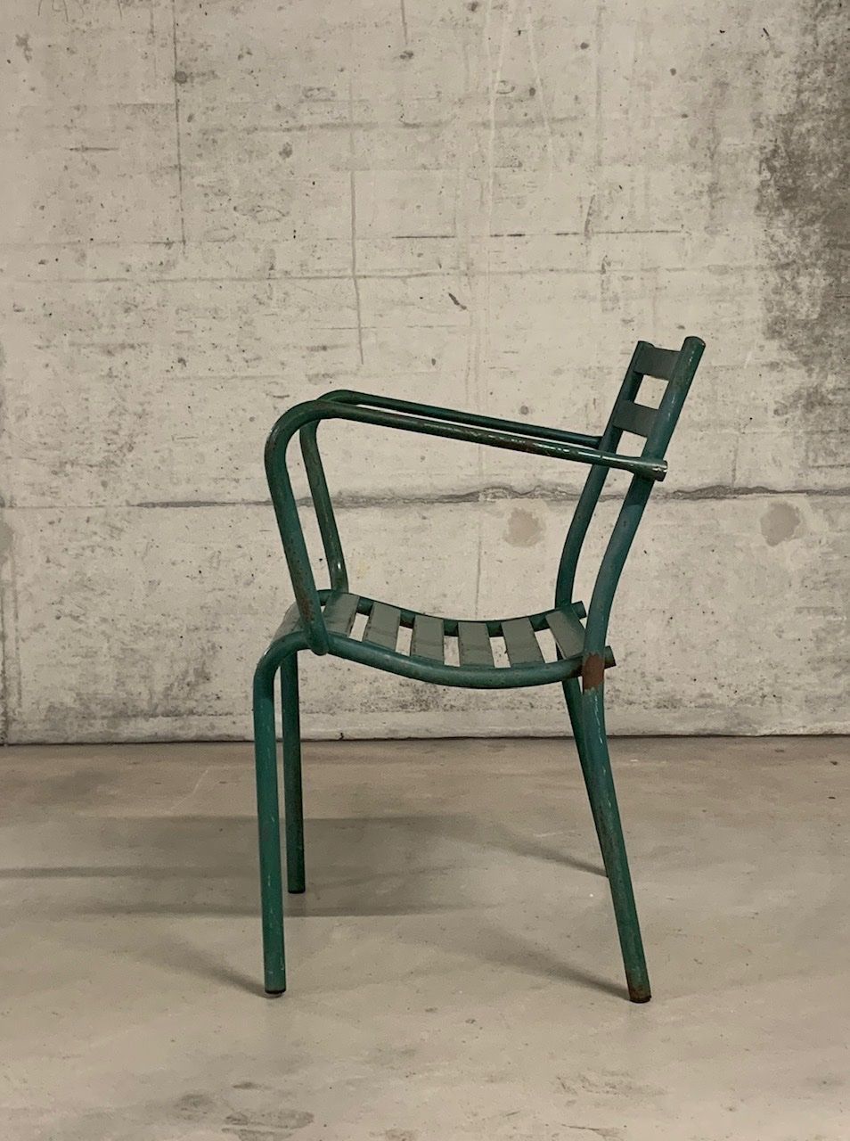 Chaises: einzelstuhl mit charme & geschichte – D'occasion à Basel par Rmo4000