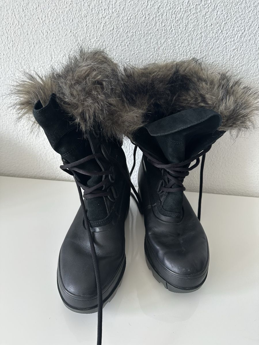 Sorel Scarpe da donna: Sorel Winterstiefel, Gr. 40, neuwertig – Usato da Männedorf venduto da Ewallstreet 3