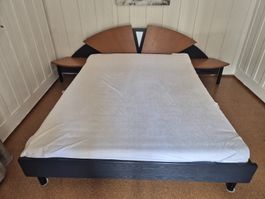 160×200cm Doppelbett mit integrierten Nachttischen