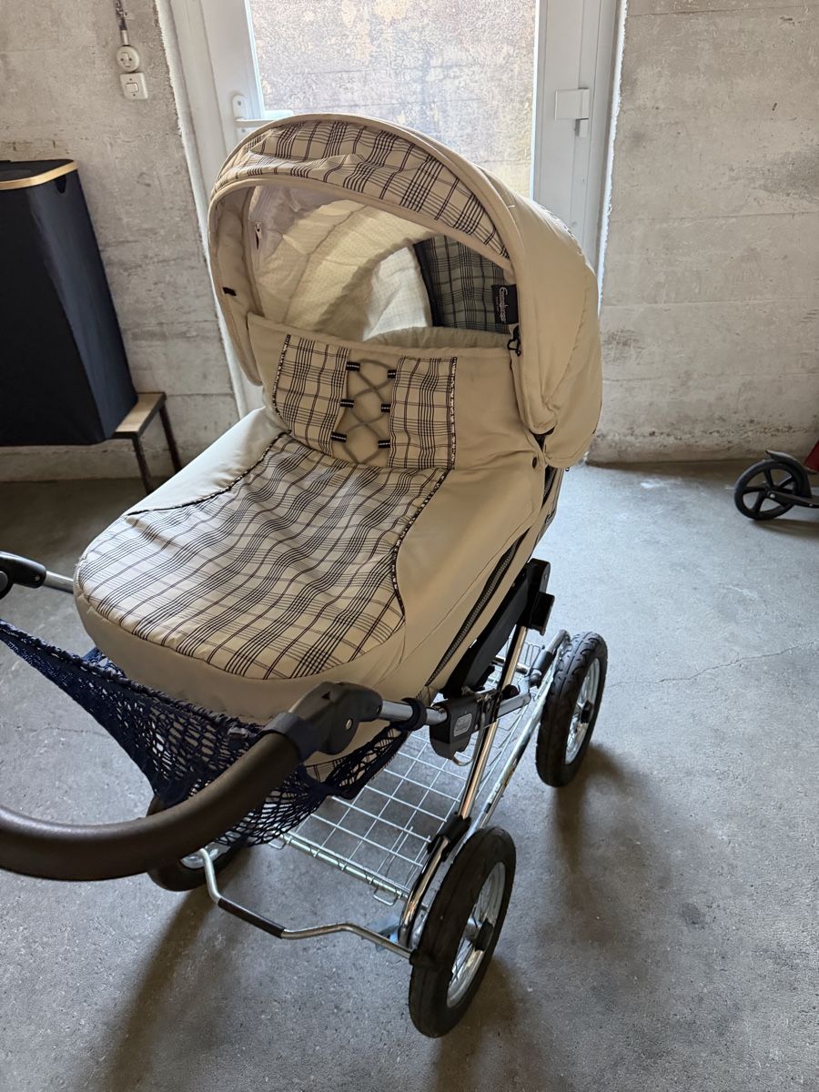 Emmaljunga Carrozzine: Emmaljunga Kinderwagen – Usato da Aarburg venduto da Hysi2012
