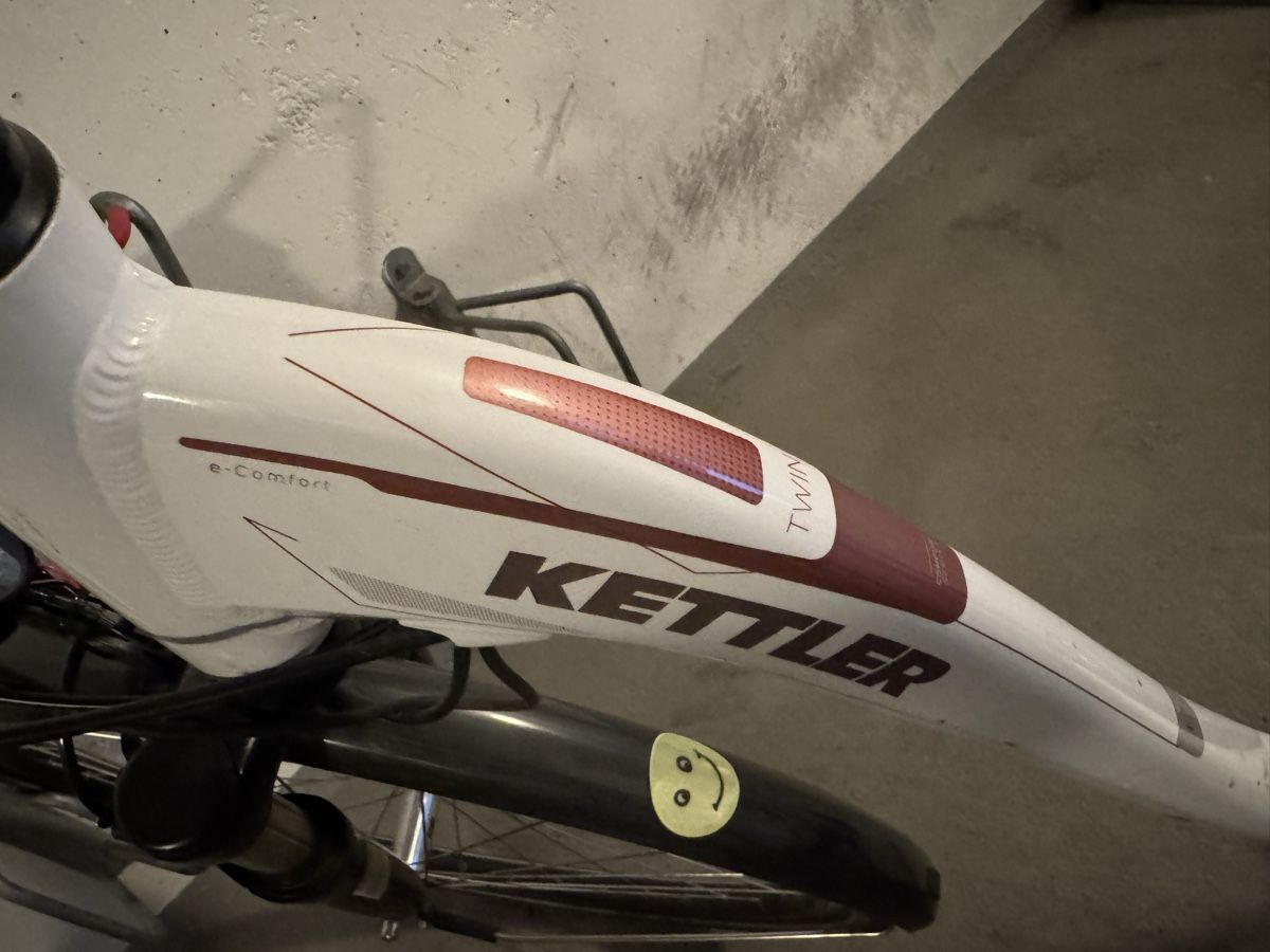 Kettler Biciclette: Kettler E-Bike weiss mit Korb, – Usato da Vilters venduto da tha-tha 1