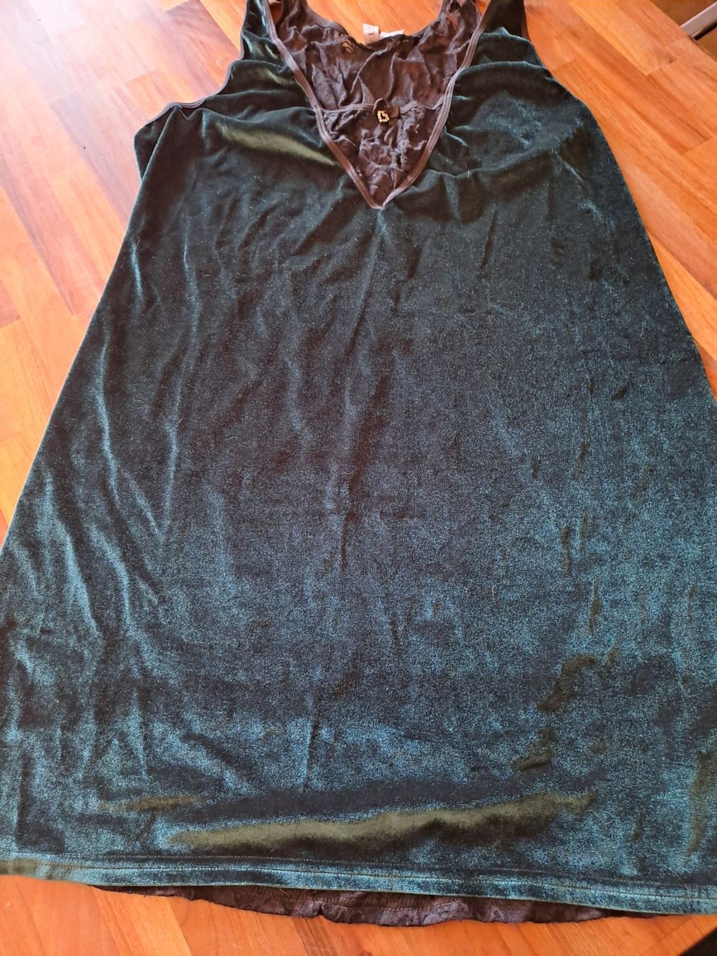 Autres dessous: Negligee Samt Gr.48/50 – D'occasion à Emdthal par kasira