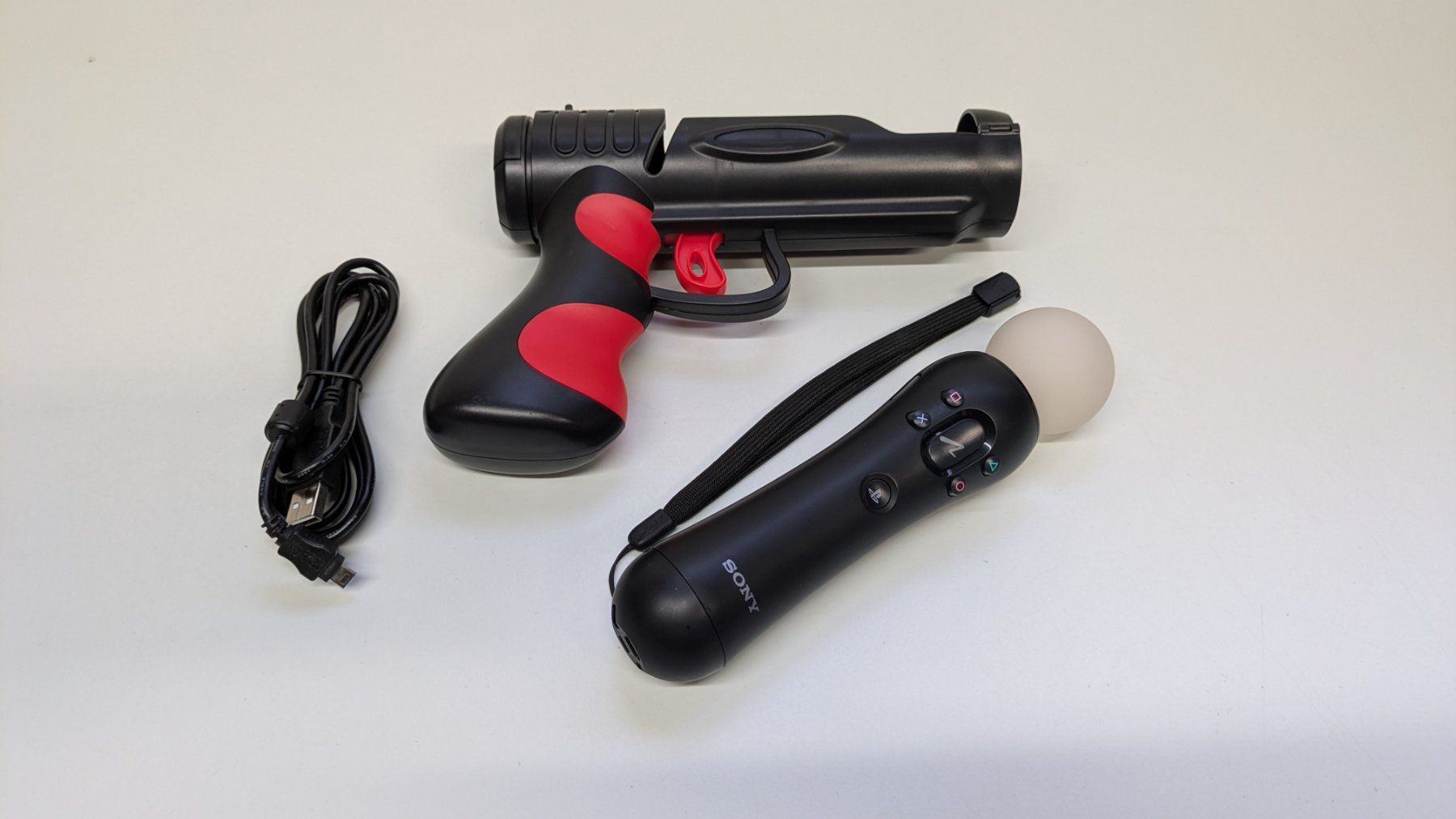 Sony Controller: PlayStation Move Controller mit Gun – Gebraucht aus Menziken von mame18