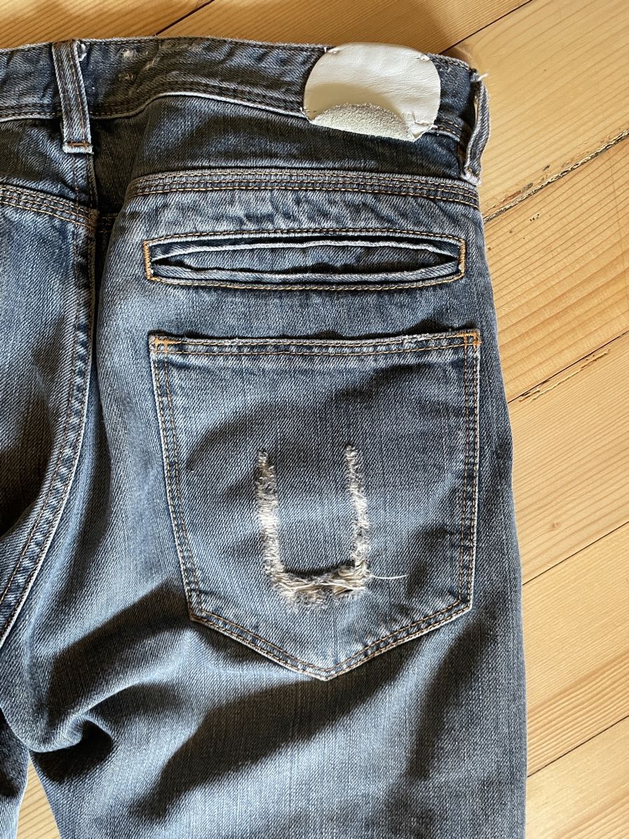 Prada Jeans: RAF by Raf Simons Jeans denim – Usato da Eglisau venduto da lia_c7ny 7
