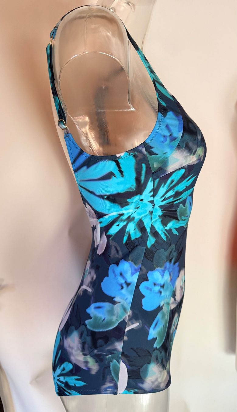 Triumph Costumi da bagno & Bikini: TRIUMPH, Badekleid SUMMER FLEUR, Grösse 38B, Farbe Blau – Nuovo e nell'imballaggio originale da Rudolfstetten venduto da gst_g7xl 1