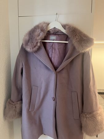 Winterlicher Damen Mantel mit Fell, Grösse 36