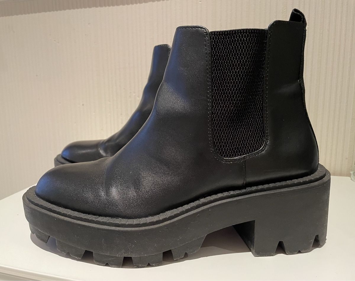 Bershka Damenschuhe: Damen Halbschuh, Bershka, Grösse 39 – Gebraucht aus Pfaffnau von Loefibu 1