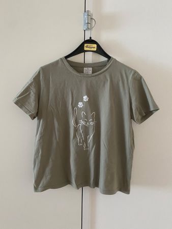 T-Shirt oliv mit Katzenprint Baumwolle Grösse L neu