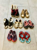 Lot 7 paires de chaussures fille taille 22