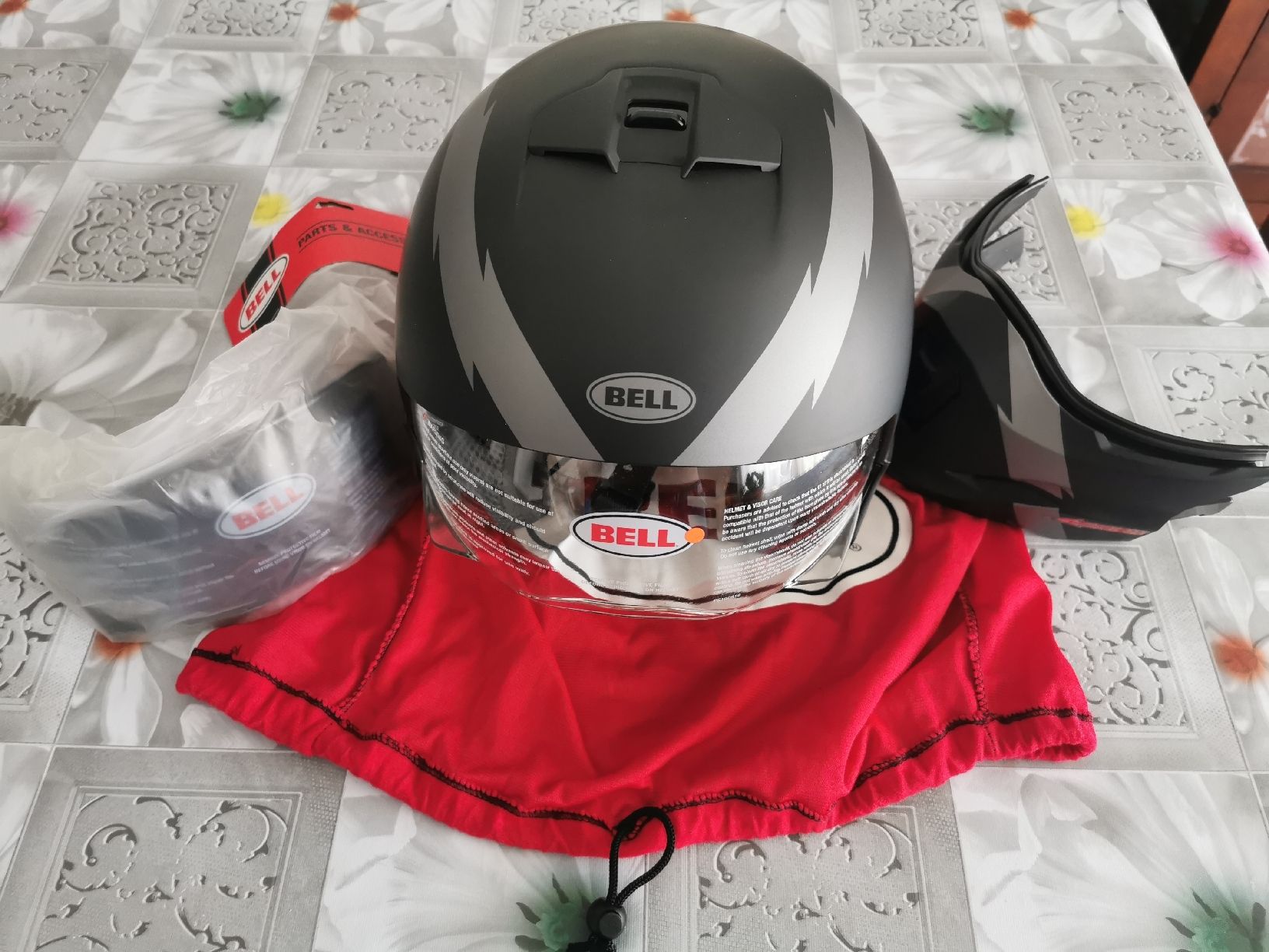 Bell Casques & visières: Casco Razor Bell – Neuf avec emballage d'origine à Agno par cavallopazzo72 1