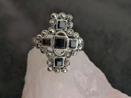 Ring Silber 925 schwarzee Steine + Kreuz