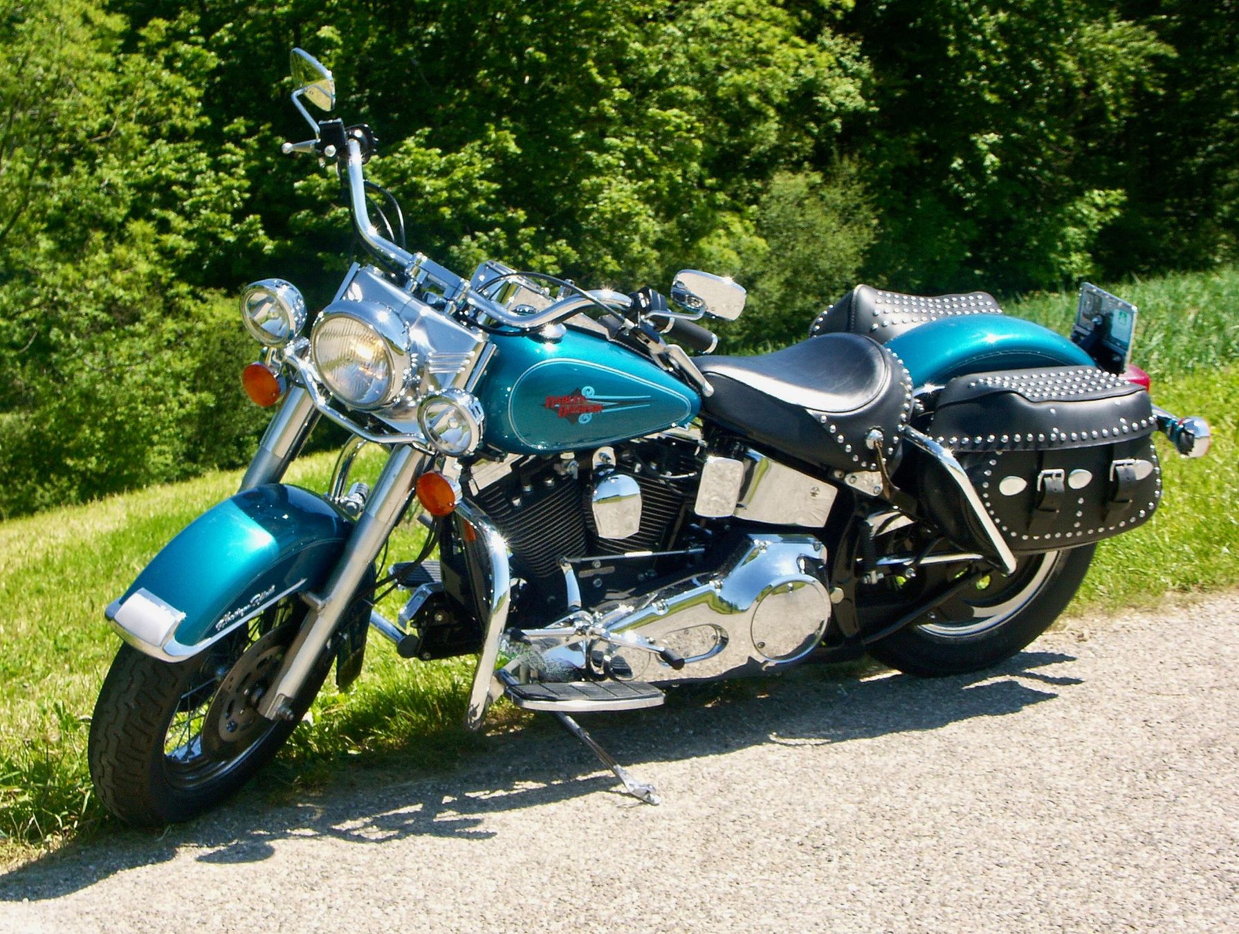 Harley-Davidson Chopper: HARLEY DAVIDSON HERITAGE SOFTAIL CLASSIC 1994 – Usato da Arboldswil venduto da psp_cjt9