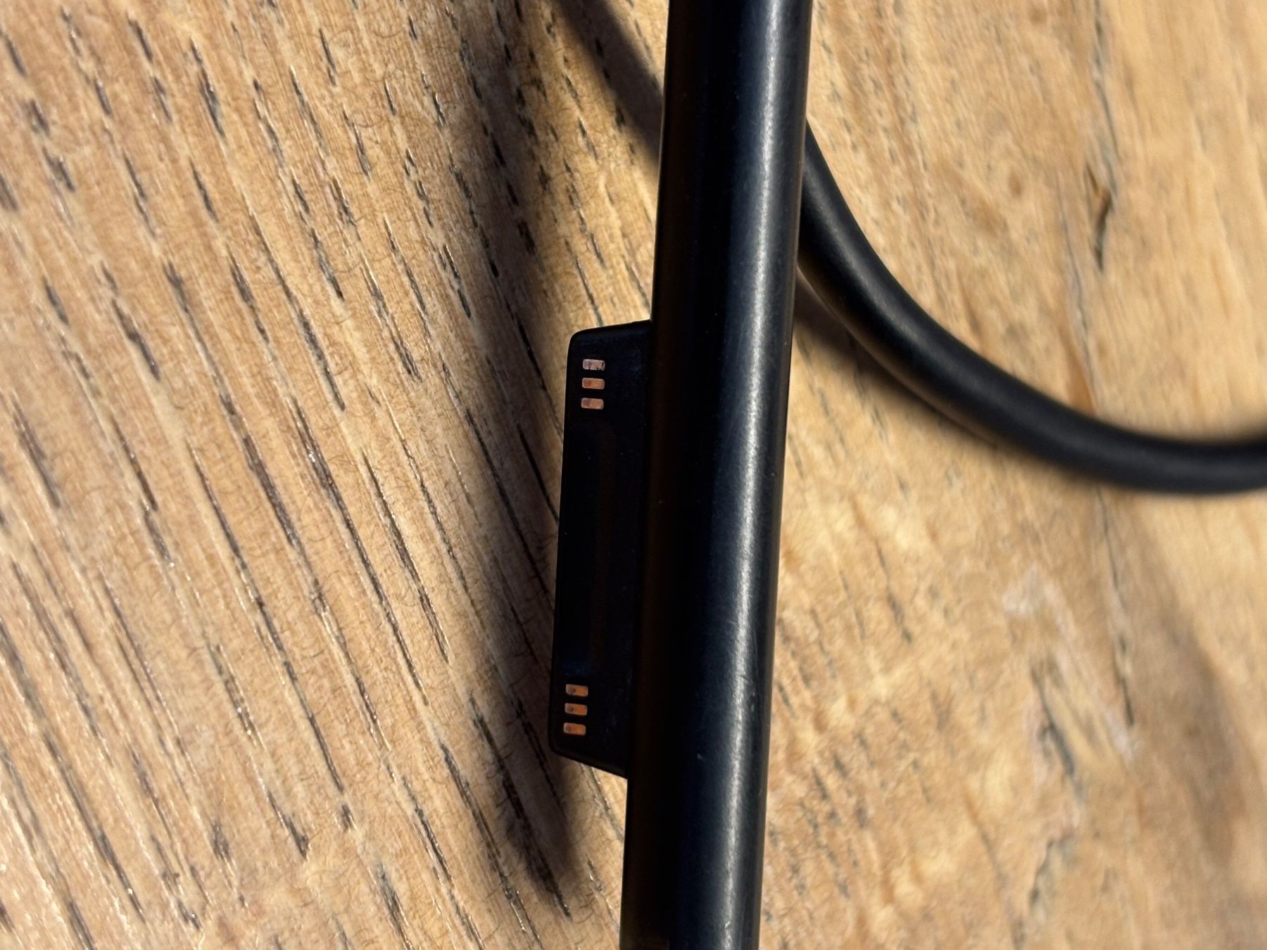 Microsoft Caricabatterie: Netzteil Microsoft 12V 2A Model 1625 von Surface Pro 3 – Usato da Erlinsbach venduto da plastido 3