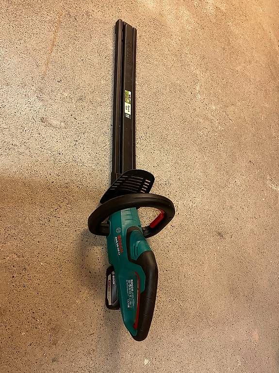 Tagliaerba: Bosch AHS 50-20 LI – Usato da Avenches venduto da Bozena6620