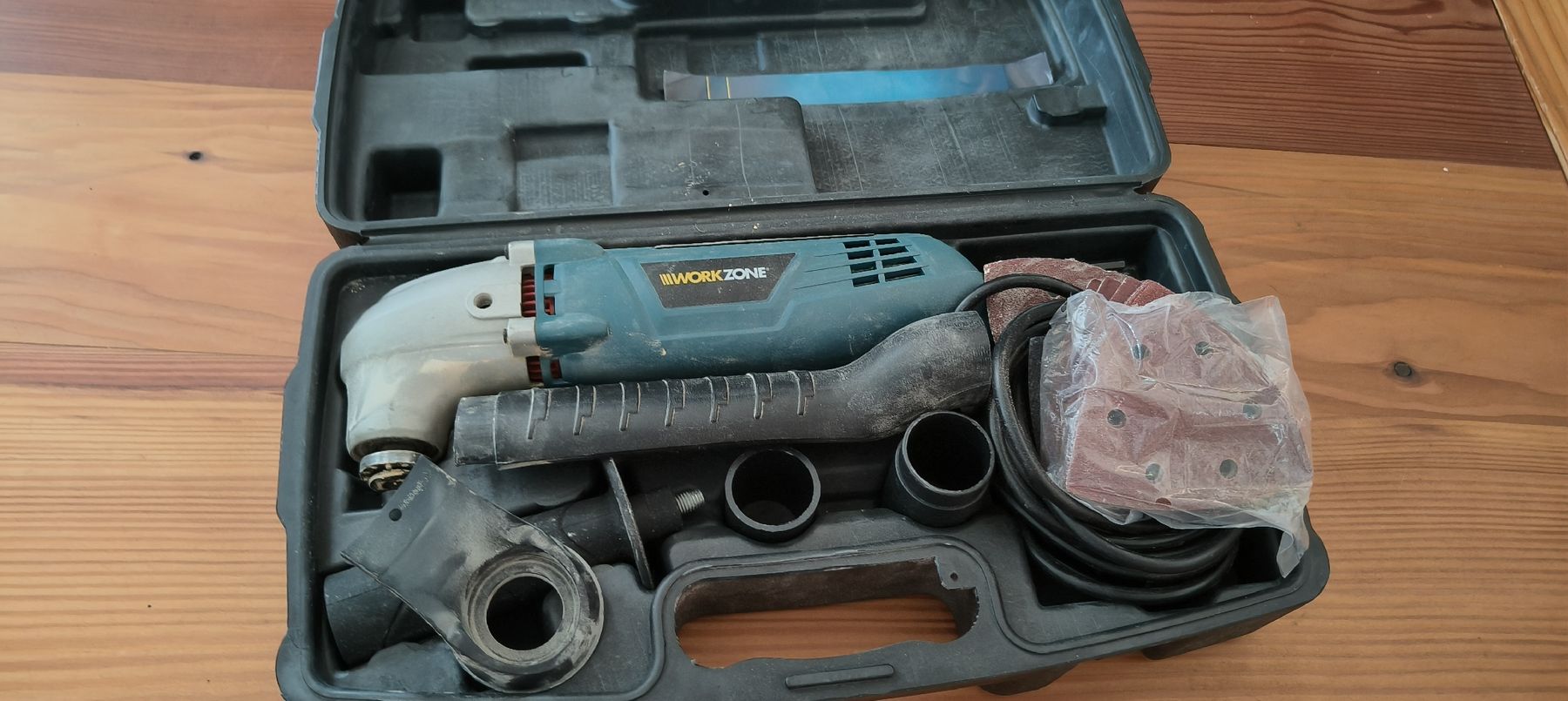 Tous les outils: Ponceuse, découpeuses Workzone – D'occasion à Arzier-Le Muids par Wondertomate