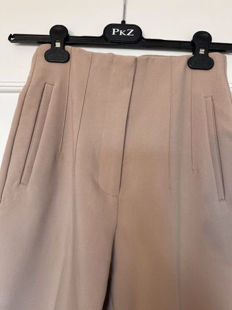 ZARA high waist Stoffhose dunkles beige in Gr. XS