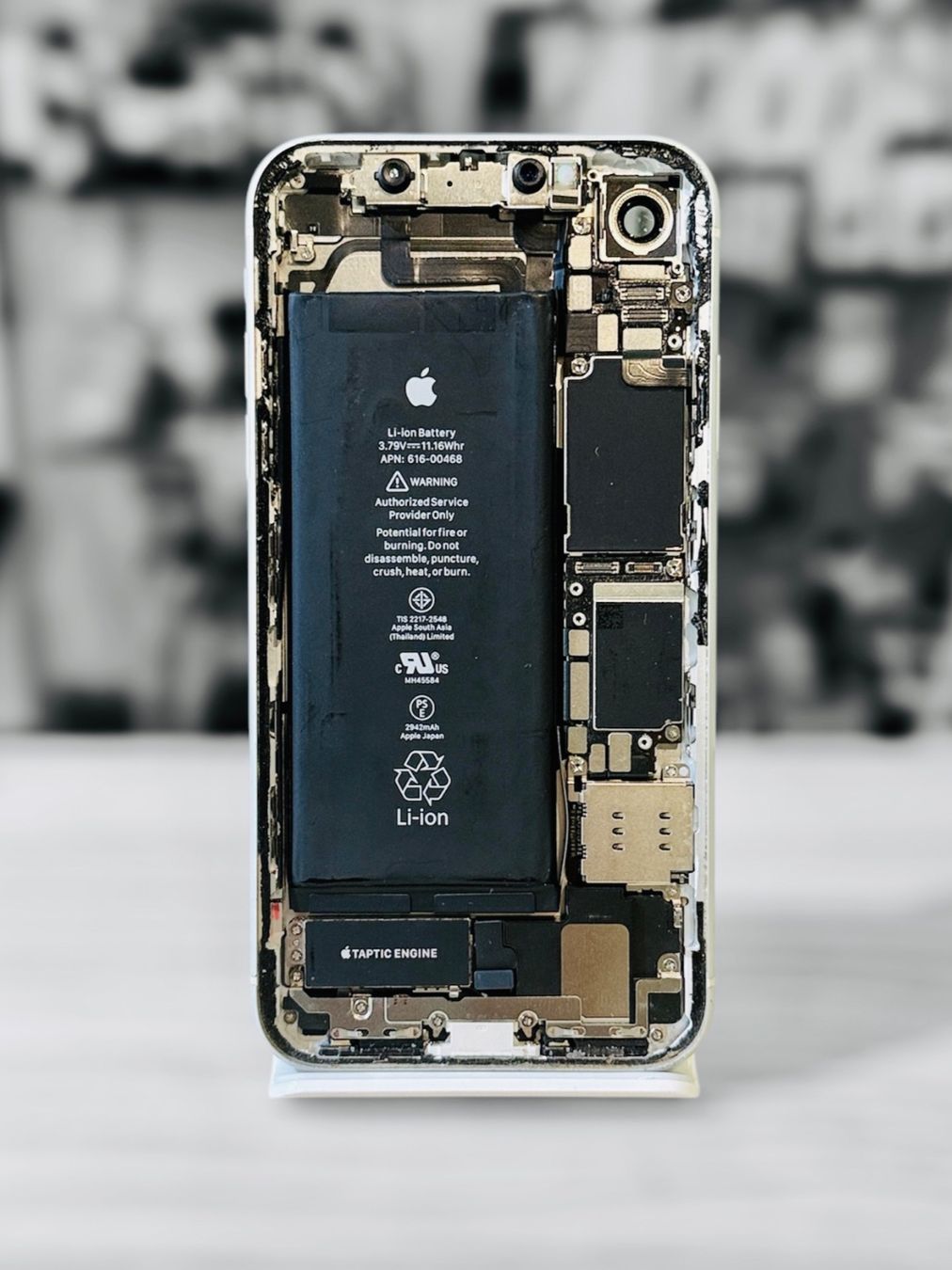 Apple Telefoni cellulari / Smartphones: Châssis complet iPhone XR d'occasion blanc – Usato da Morges venduto da DA-repa