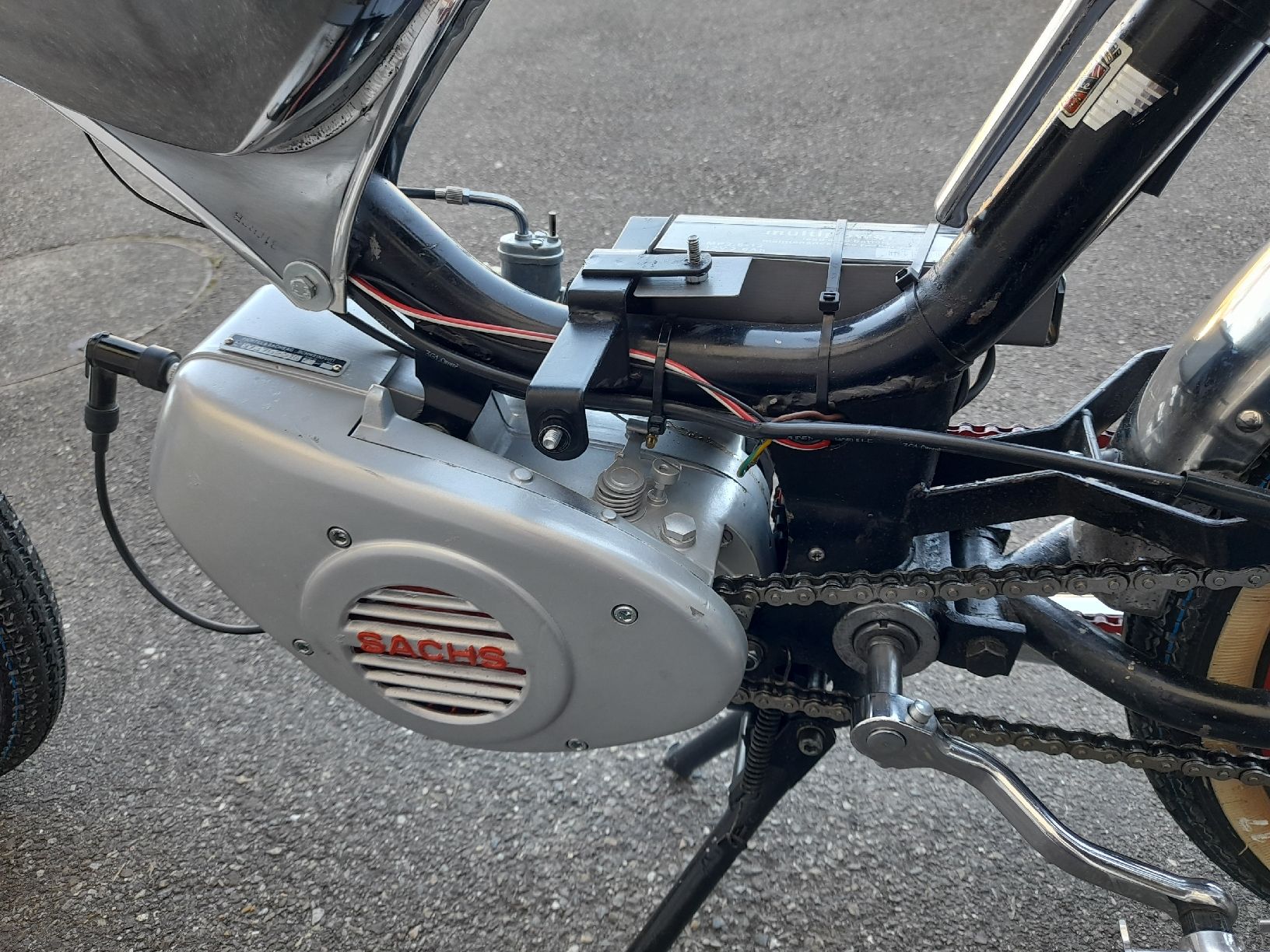 Sachs Ciclomotori: Sachs 503 Custem Bobber – Usato da Hombrechtikon venduto da Agubeck 5