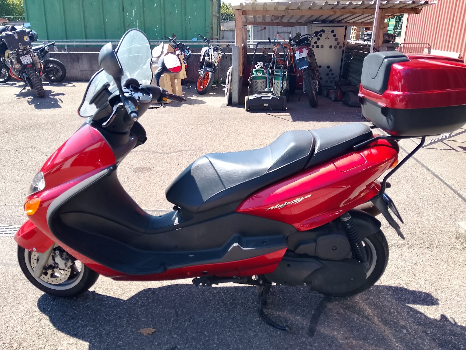 Yamaha Scooters: Yamaha 125 Majesty – Gebraucht aus Däniken SO von officina82